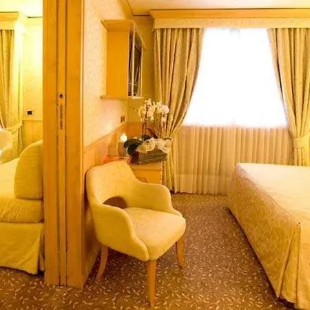 Hotel Spinale Madonna