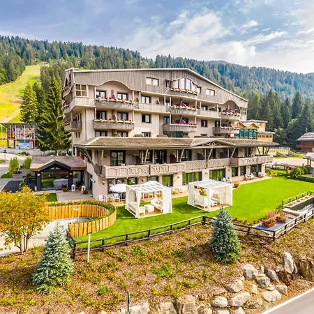 Spinale Otel 5*